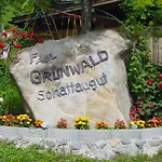 Schattaugut Farm stay