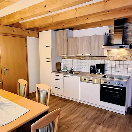 Schattaugut Farm stay *